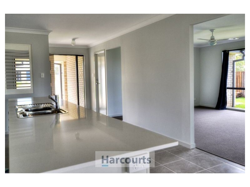 10 Woodview Court, Jimboomba QLD 4280