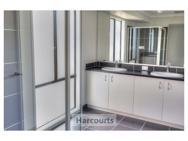10 Woodview Court, Jimboomba QLD 4280