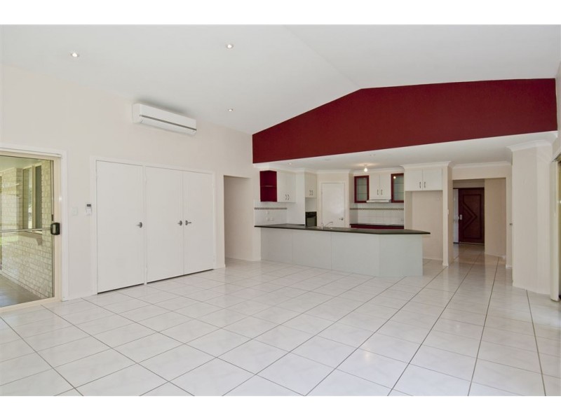 9b Joy Place, Jimboomba QLD 4280