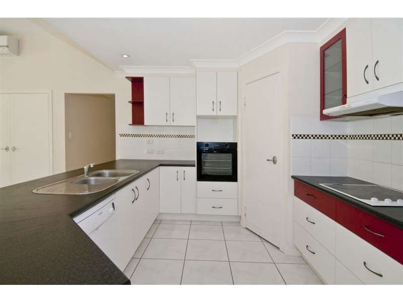 9b Joy Place, Jimboomba QLD 4280