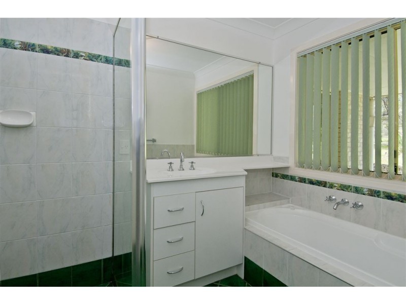 9b Joy Place, Jimboomba QLD 4280