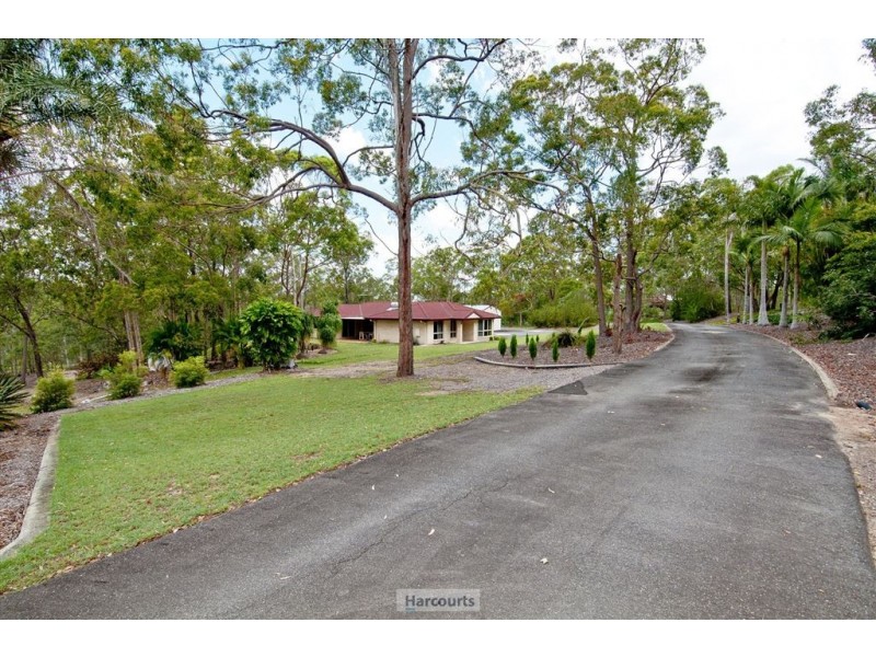 116 Honeyeater Drive, Greenbank QLD 4124