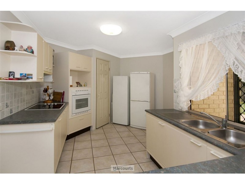 116 Honeyeater Drive, Greenbank QLD 4124