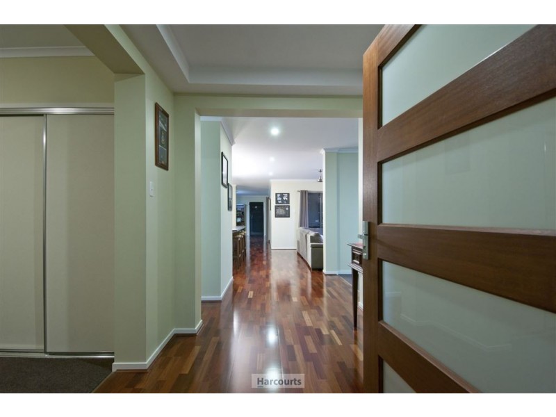 16-20 Natasha Court, Greenbank QLD 4124