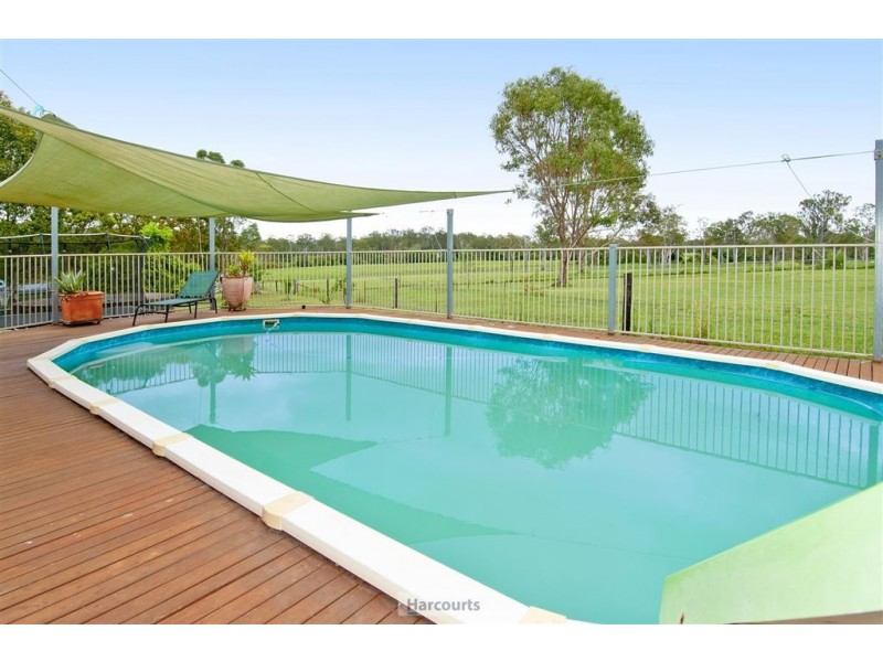 188 Larch Road, Tamborine QLD 4270