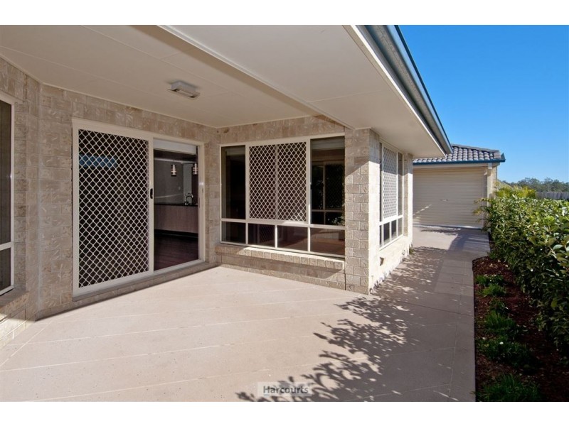 8 Sky Court, Springfield QLD 4300
