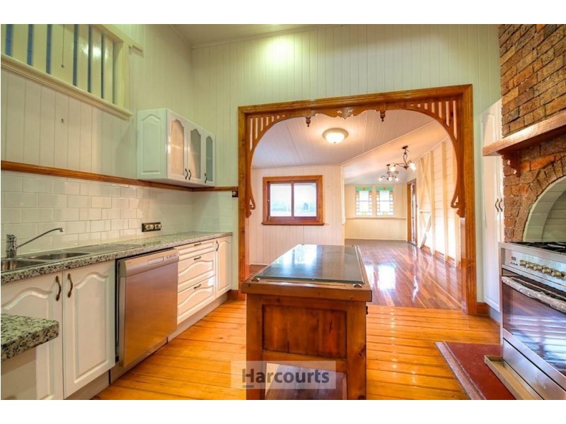 1 Johnstone Street, Sadliers Crossing QLD 4305