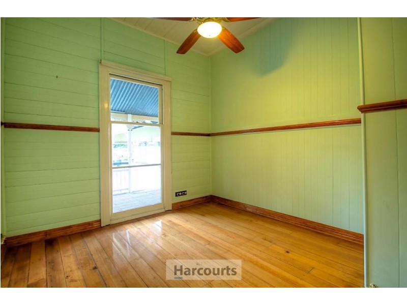 1 Johnstone Street, Sadliers Crossing QLD 4305