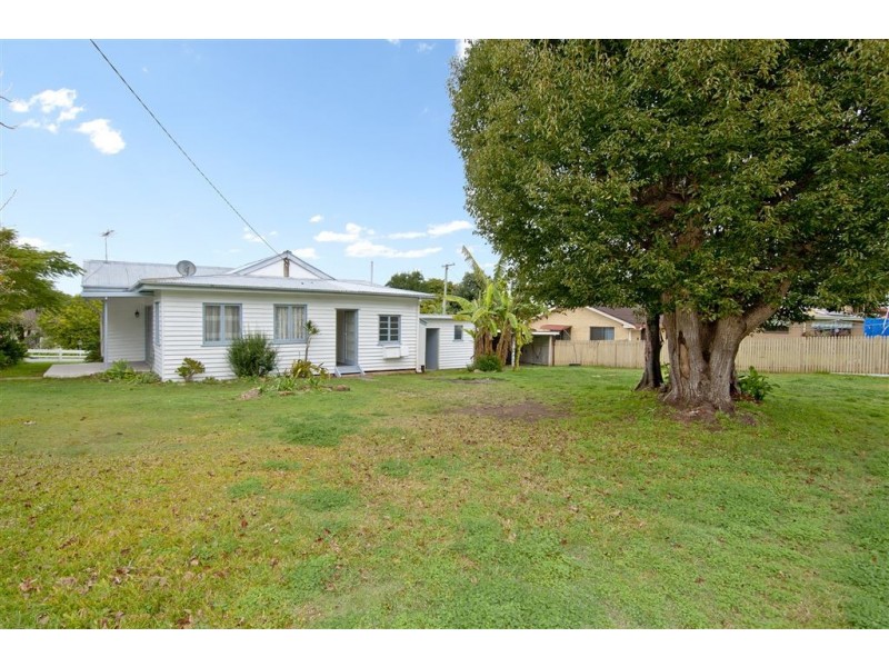 60 Tina Street, Beaudesert QLD 4285
