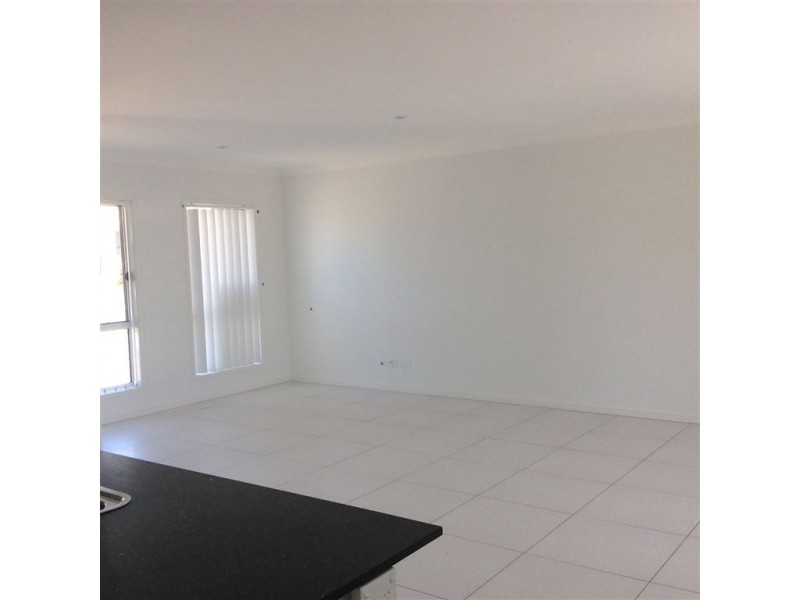 22 Reserve Road, Jimboomba QLD 4280