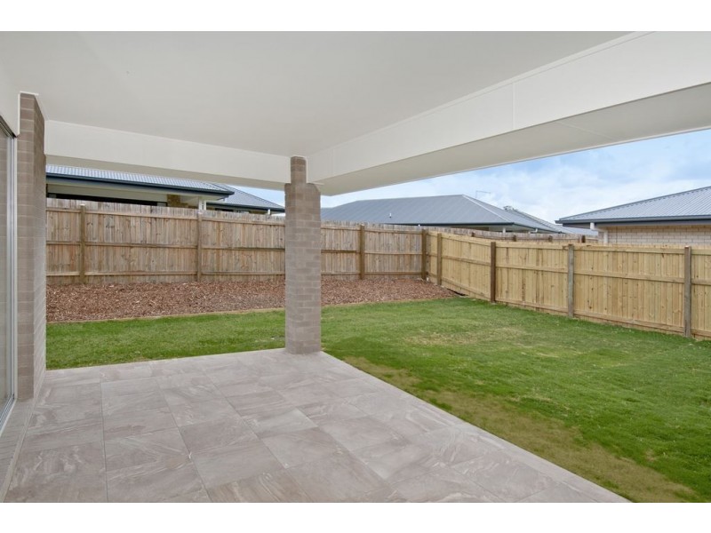 13 Birdwing Crescent, Jimboomba QLD 4280