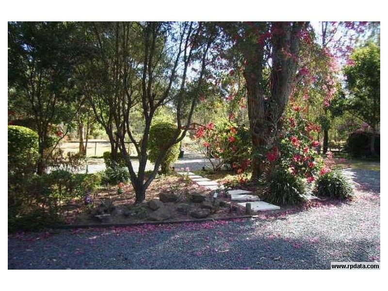 64 Marks Road, Jimboomba QLD 4280