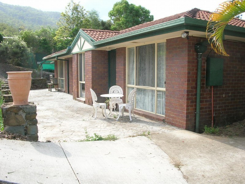 64-66 Manor Court, Canungra QLD 4275