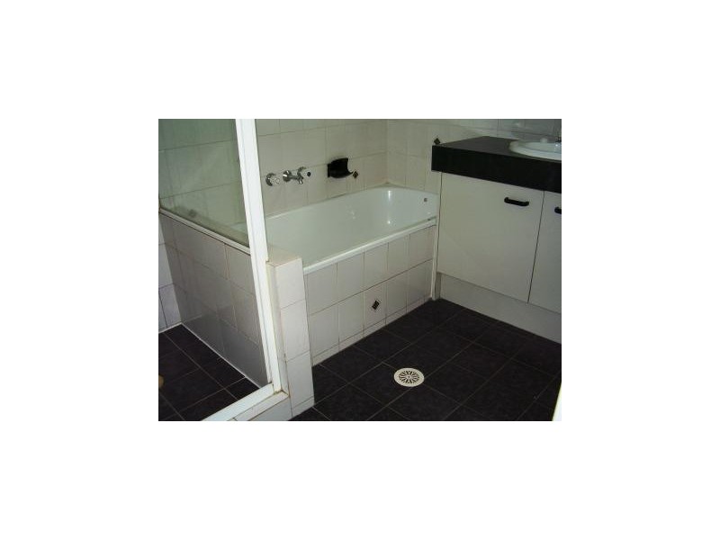 2 Sandpiper Court, Jimboomba QLD 4280