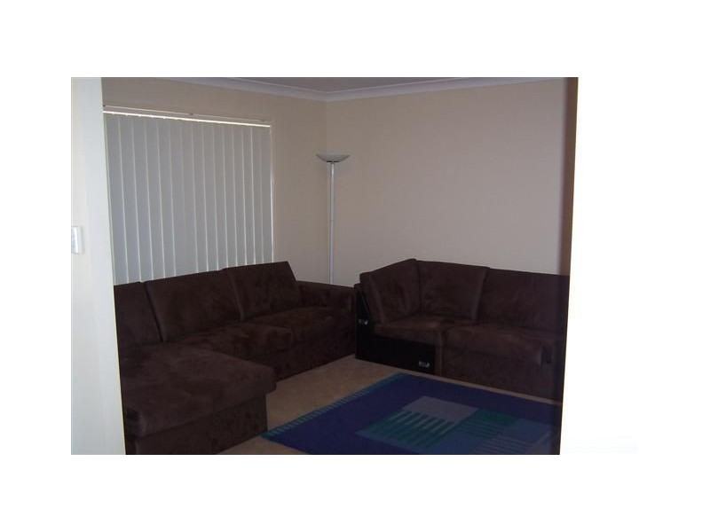 16 Creekside Crescent, Jimboomba QLD 4280