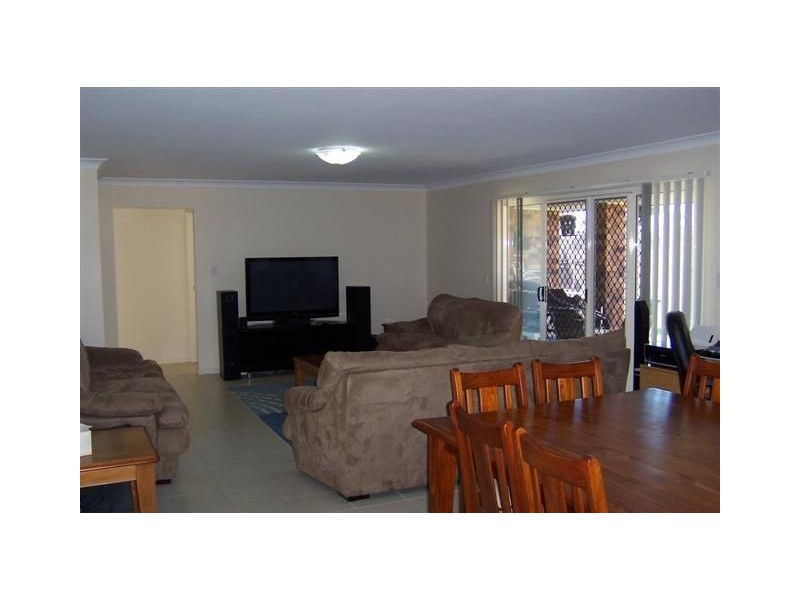 16 Creekside Crescent, Jimboomba QLD 4280