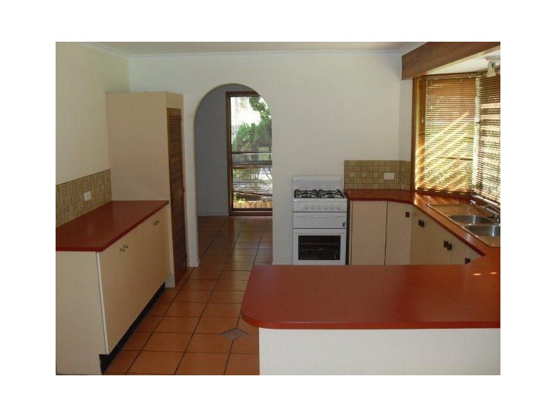 North Maclean QLD 4280