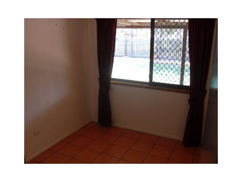 North Maclean QLD 4280