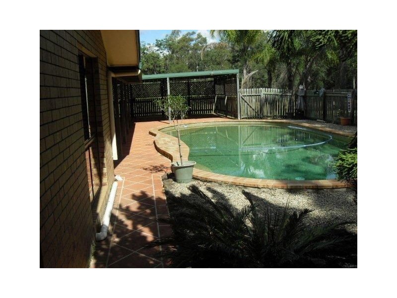 North Maclean QLD 4280