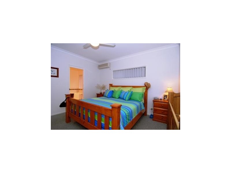 131 Horseshoe Crescent, New Beith QLD 4124