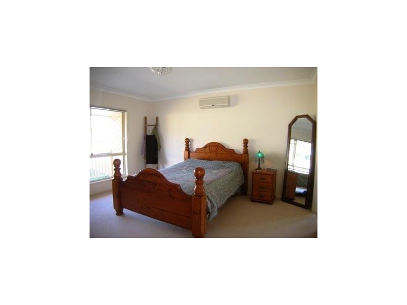 5 Wendy Court, Cedar Grove QLD 4285