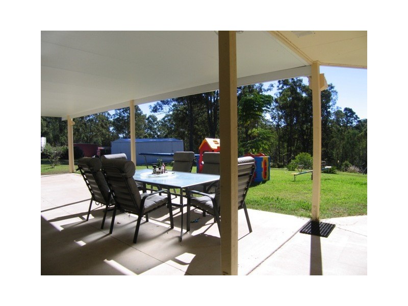 5 Wendy Court, Cedar Grove QLD 4285