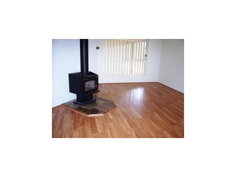 123 Canterbury Drive, Mundoolun QLD 4285