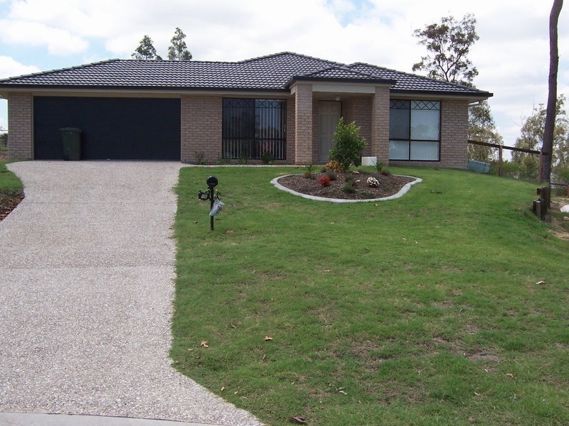 16 Pink Alder Ct, Jimboomba QLD 4280