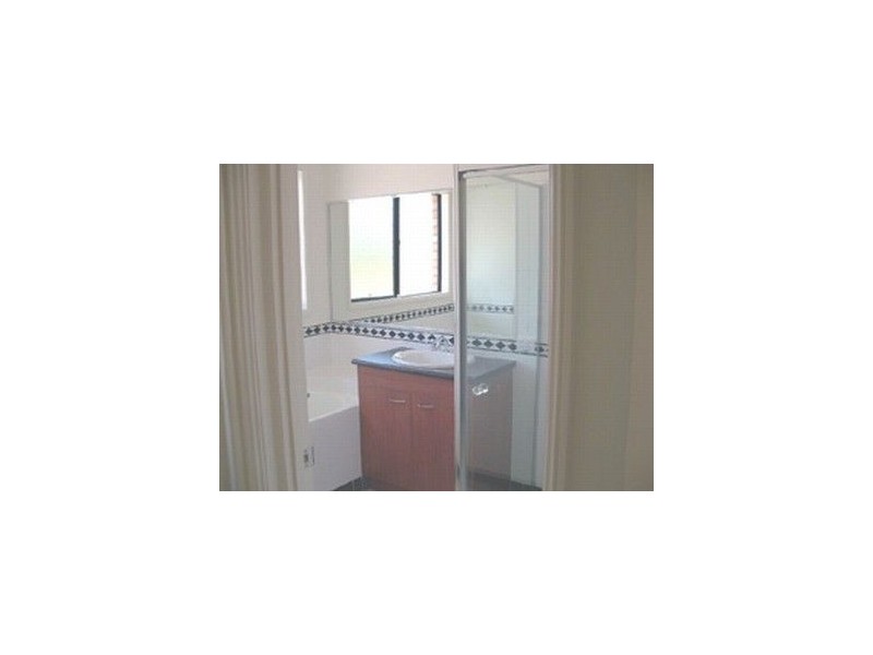 16 Pink Alder Ct, Jimboomba QLD 4280