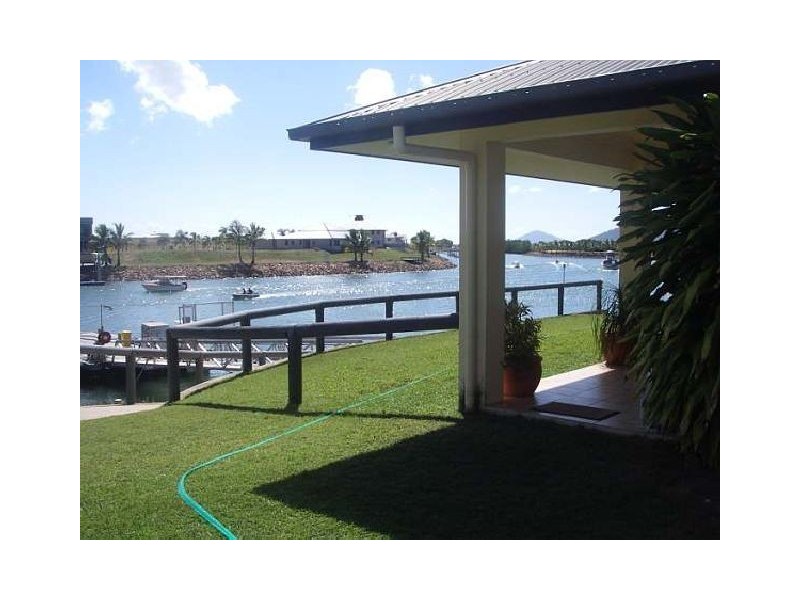 3 Commercial Drive, Cardwell QLD 4849