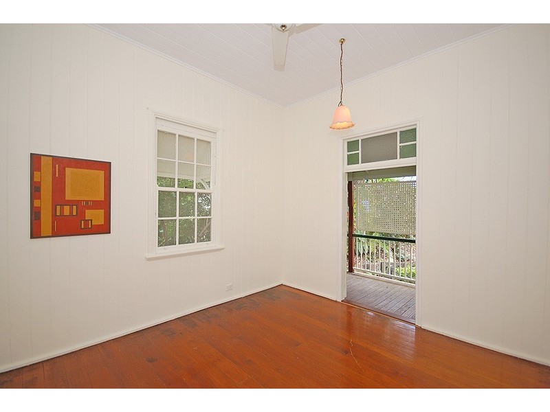 29 Guildford Street, Kelvin Grove QLD 4059