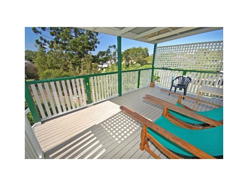 31 Tenth Avenue, Windsor QLD 4030