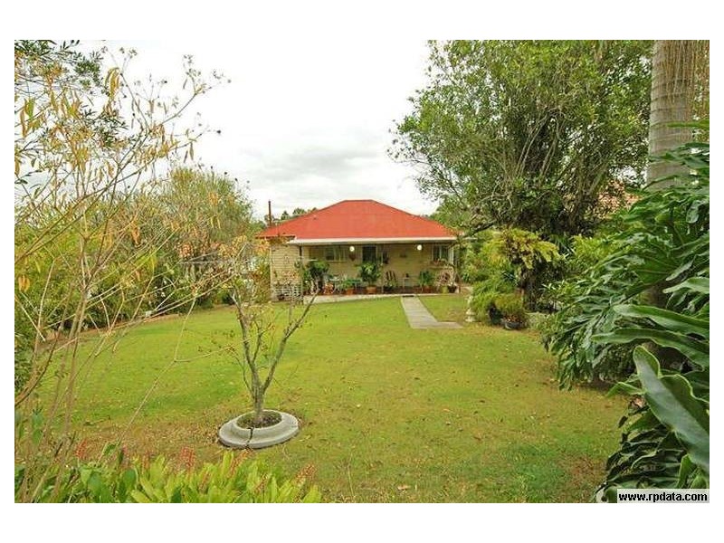 42 Gamelin Crescent, Stafford QLD 4053