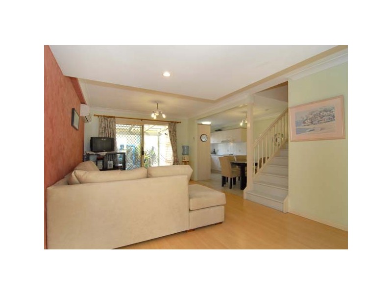 2/27 Howard Street, Gaythorne QLD 4051