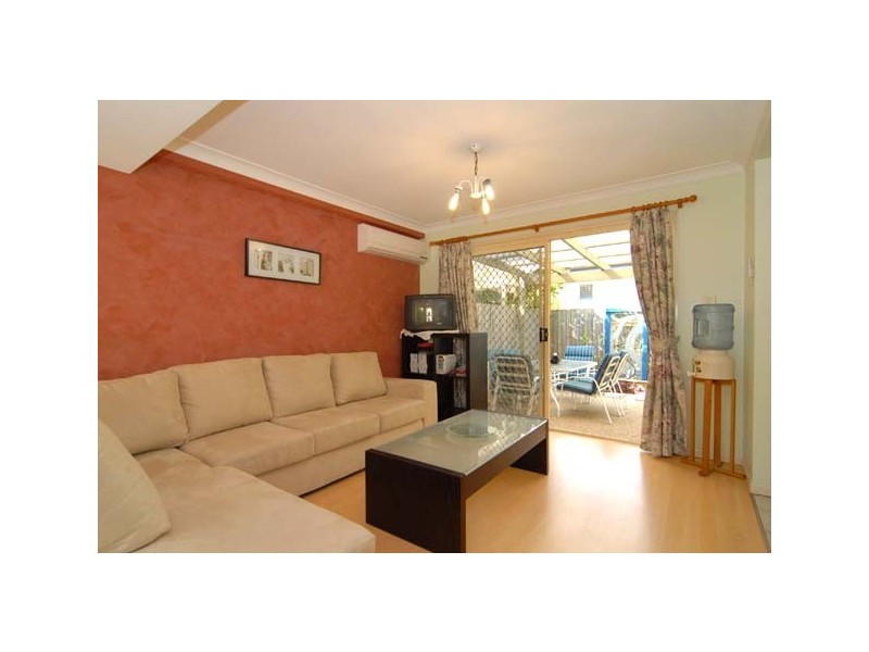 2/27 Howard Street, Gaythorne QLD 4051