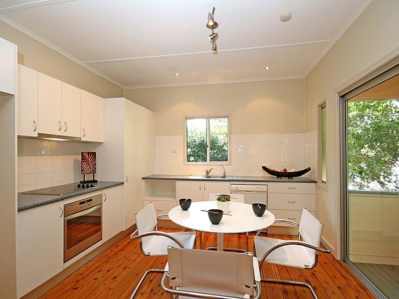 64 Heliopolis Parade, Mitchelton QLD 4053