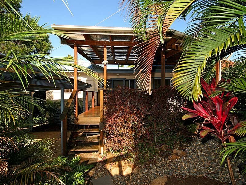 64 Heliopolis Parade, Mitchelton QLD 4053