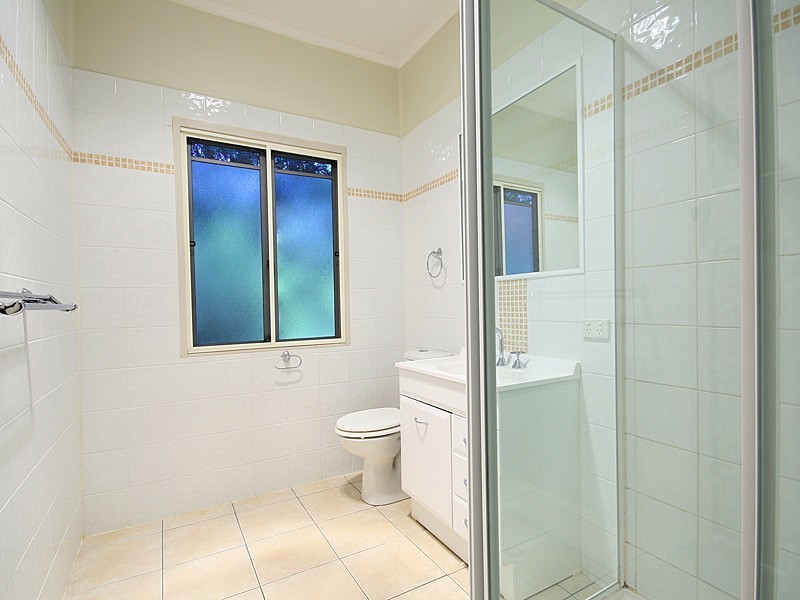 64 Heliopolis Parade, Mitchelton QLD 4053