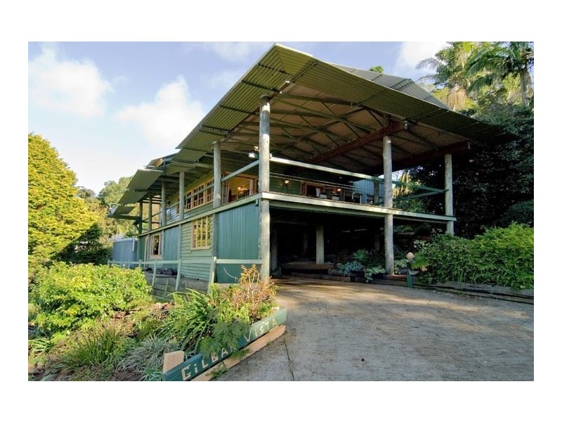 1803 Park View Ave, Mount Glorious QLD 4520