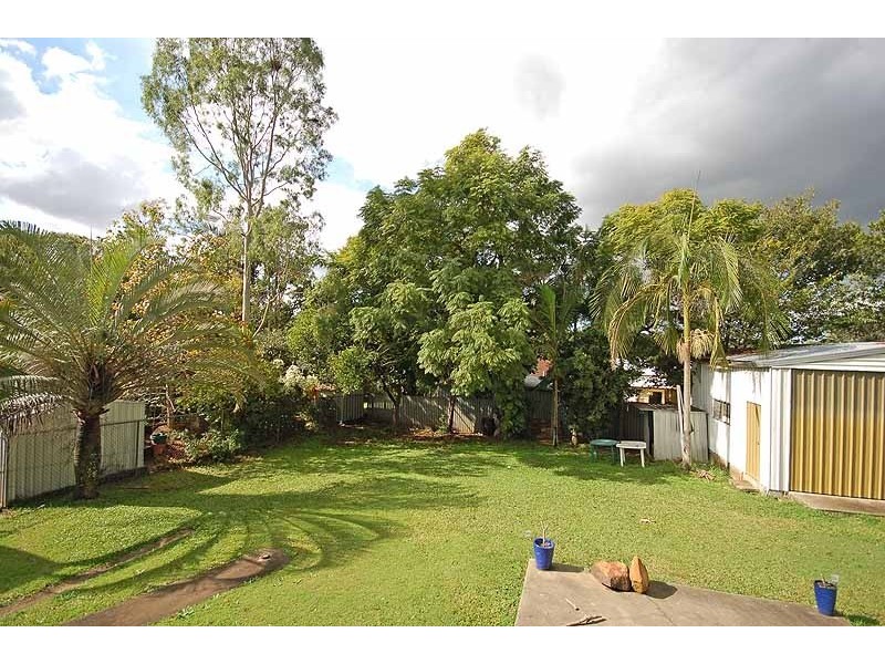 11 Wigan Street, Mitchelton QLD 4053