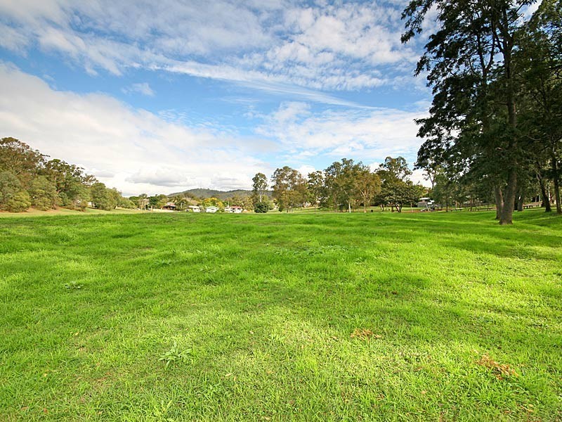 105 Church Road, Mitchelton QLD 4053