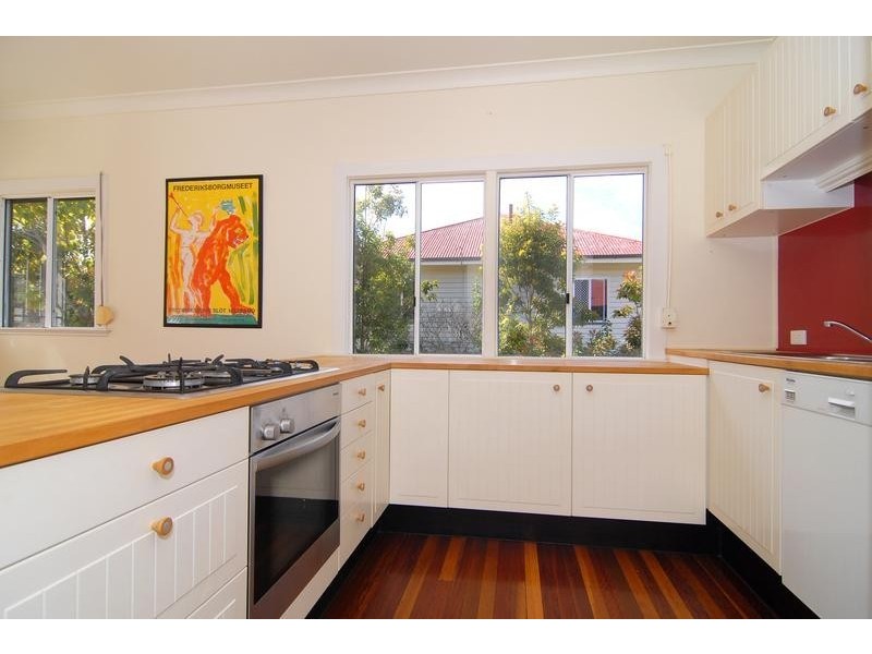 21 Bertram Street, Stafford QLD 4053