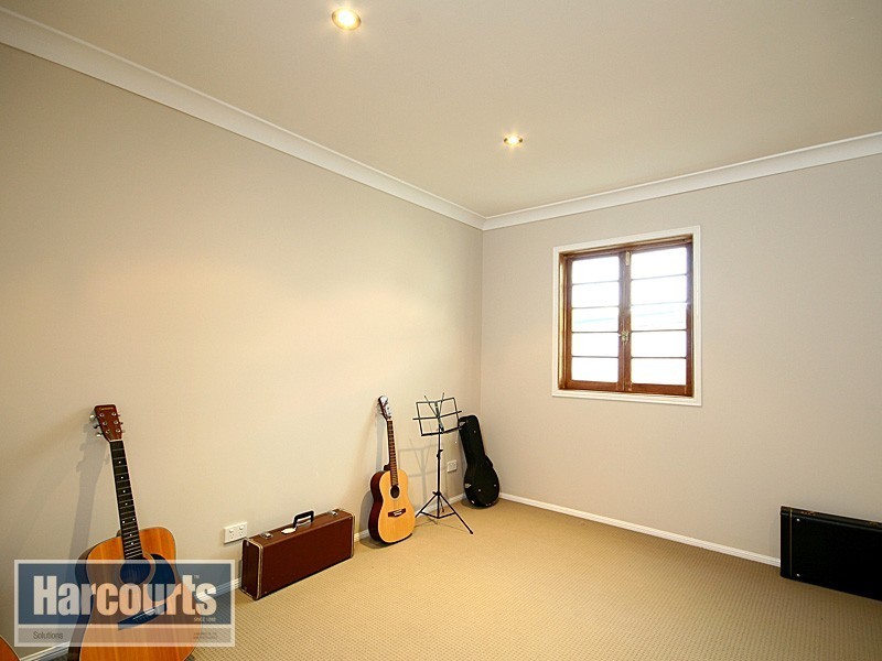 45 Parkview Street, Mitchelton QLD 4053