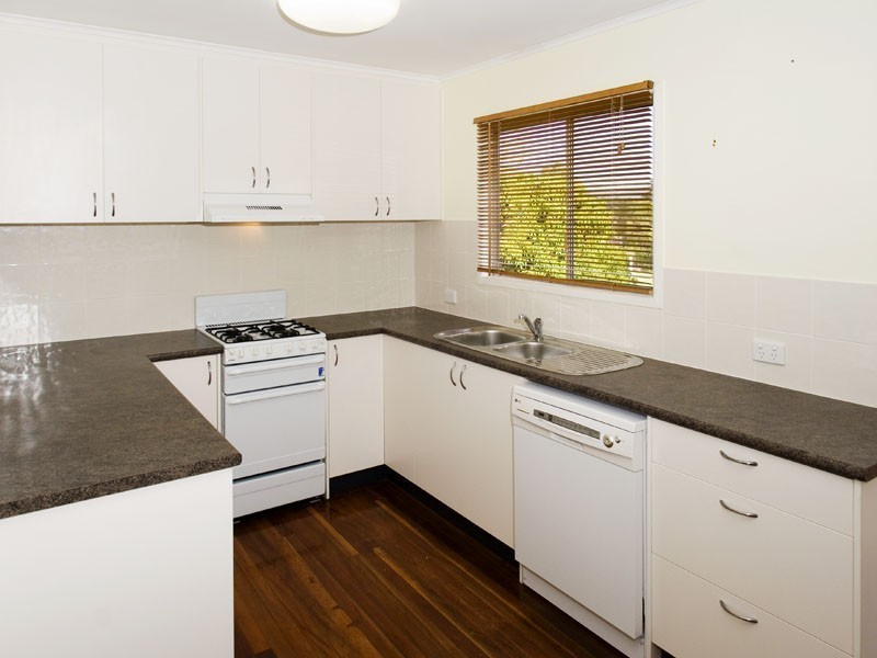 11 Burril Crescent, Ferny Hills QLD 4055