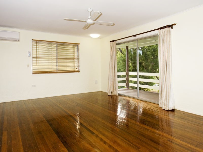 11 Burril Crescent, Ferny Hills QLD 4055