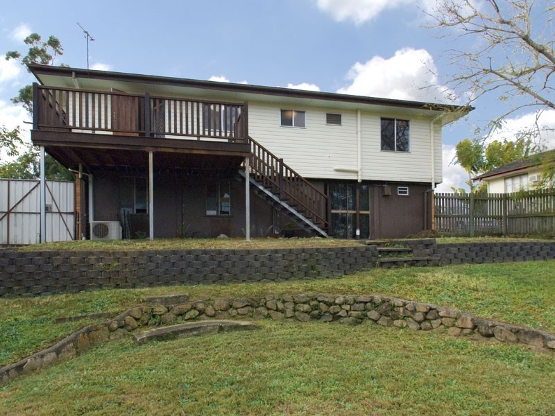 11 Burril Crescent, Ferny Hills QLD 4055