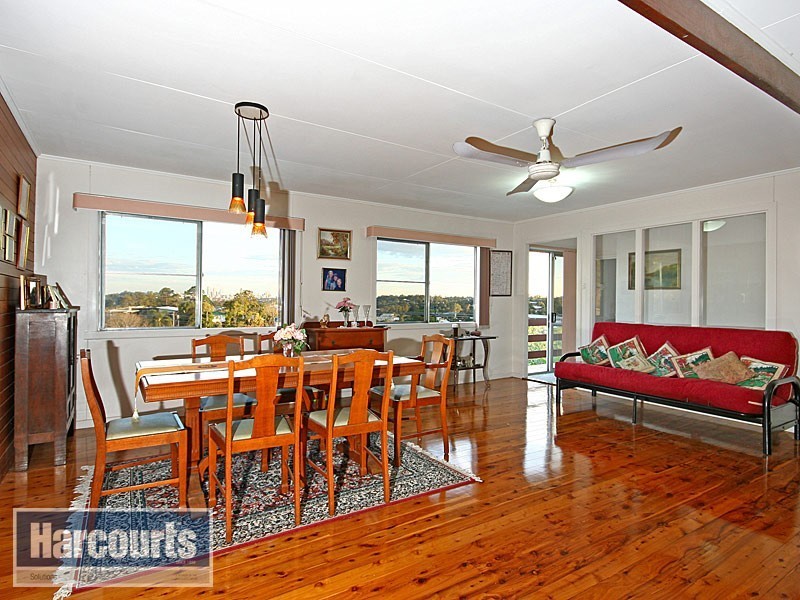 49 Dunedoo Street, Stafford QLD 4053