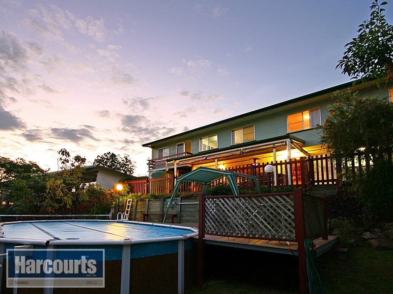 49 Dunedoo Street, Stafford QLD 4053