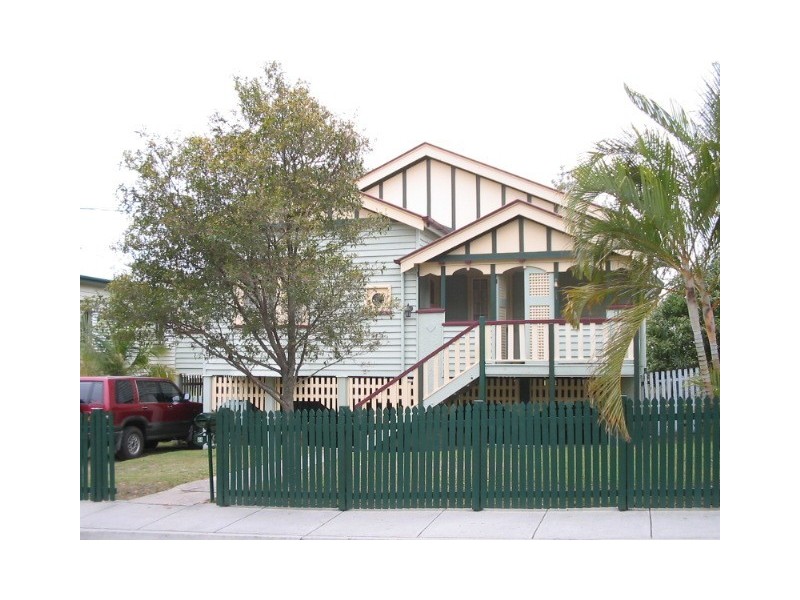 24 Inglis Street, Grange QLD 4051