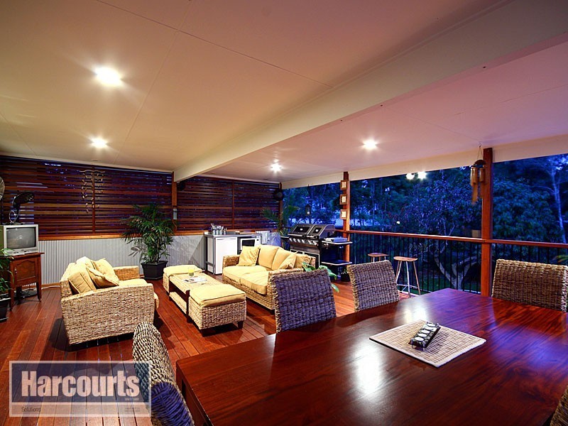 79 Wilgarning Street, Stafford Heights QLD 4053